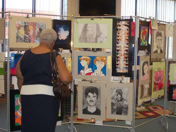 0502 LCHS Art Show